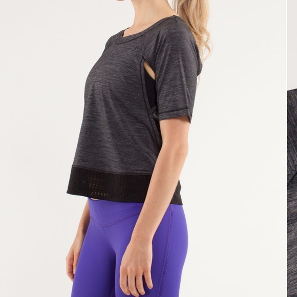 lululemon athletica Tops - Lululemon sun runner heathered gray top